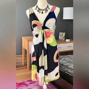 Sz med colorful dress by Johnny Martin